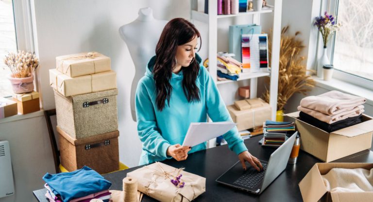 What is dropshipping? 6 things to consider before you start dropshipping as a side hustle