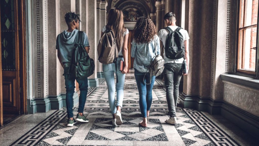 Indian PM Narendra Modi meets with PM of Greece Kyriakos Mitsotakis Image Source Press Information Bureau India 3 1 1