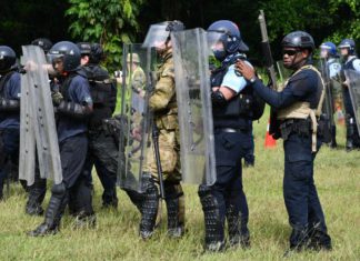 Australia supports Solomon Islands police force in civil disorder exercise