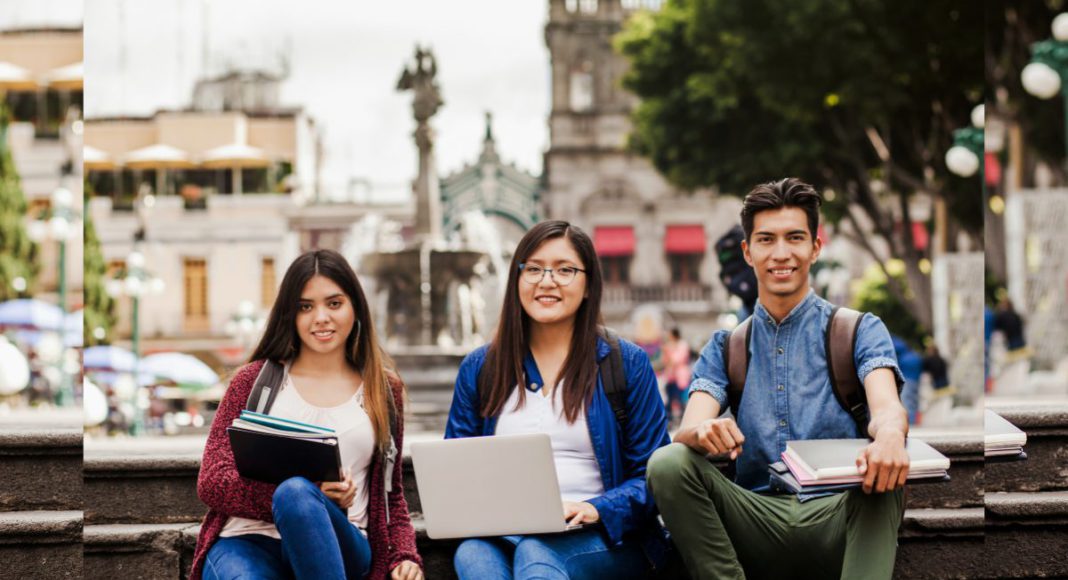 International Students: Image Source @CANVA