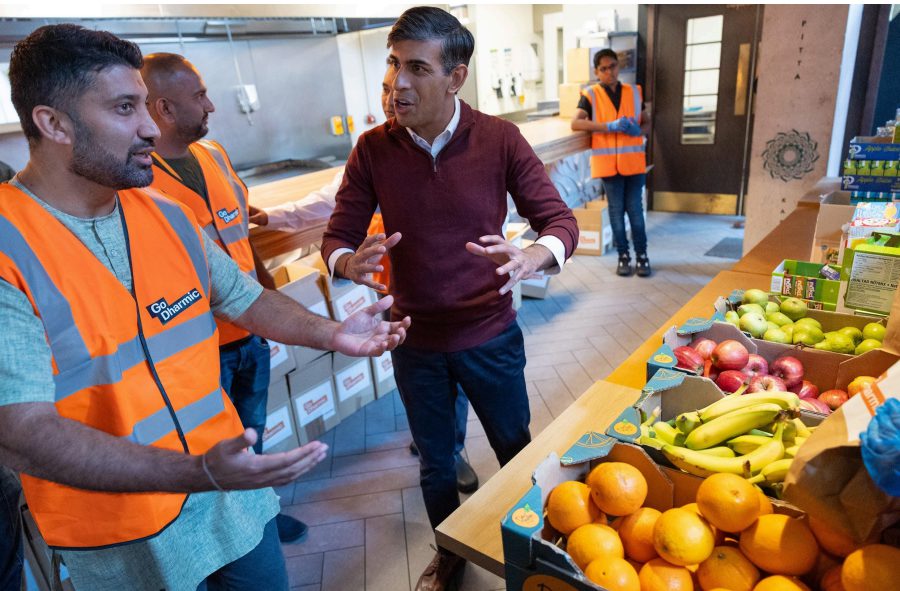 BRITISH PM RISHI SUNAK VOLUNTEERS WITH GO DHARMIC; Image Source: Supplied