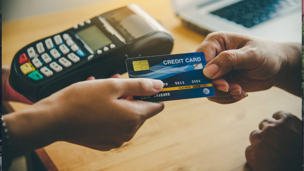 MARCHANT FEE OR SURCHARGE; Image Source- CANVA