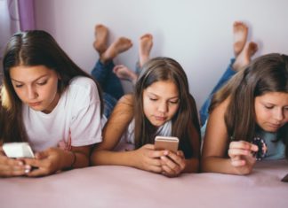 Kids on Social Media; Image Source; CANVA