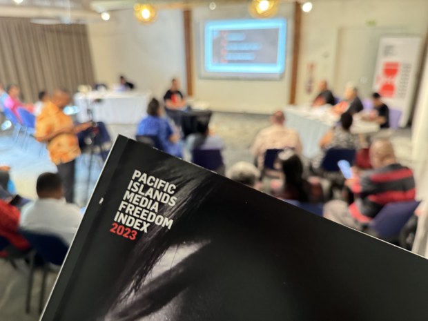 e5c18887 0b53 496c 8b9c eb1f1a8af22b 47