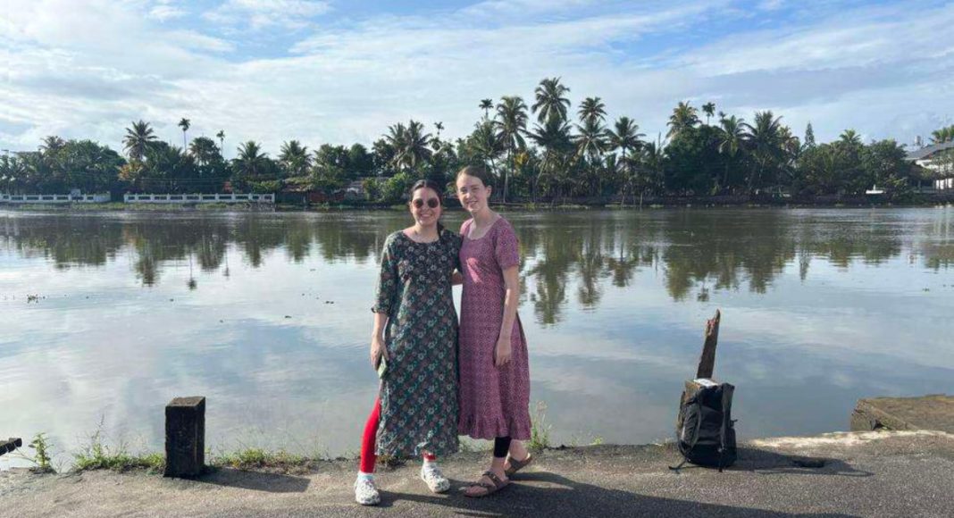 Students Juliette Lewis and Rylee Donald; Image Source: CQU
