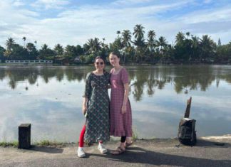 Students Juliette Lewis and Rylee Donald; Image Source: CQU