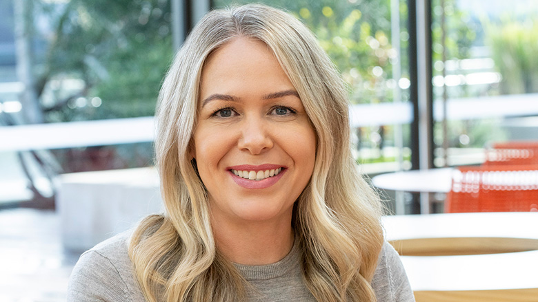 simone kenmore newsroom 7