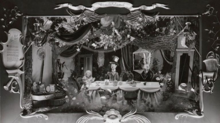 Myer cancels annual Christmas windows unveiling amid planned pro-Palestine protest