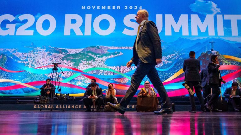 Albanese government crumples on misinformation bill and gambling advertising