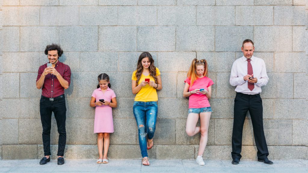 Social Media ; Image Source- CANVA