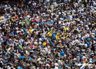 Indian fans help shatter attendance record at MCG Boxing Day Test finale