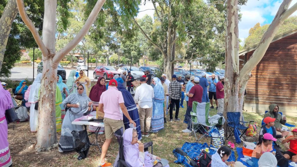 Melbourne Dawoodi Bohras Address Concerns of Mobile Phone Addiction among Children; Image Source: Supplied  