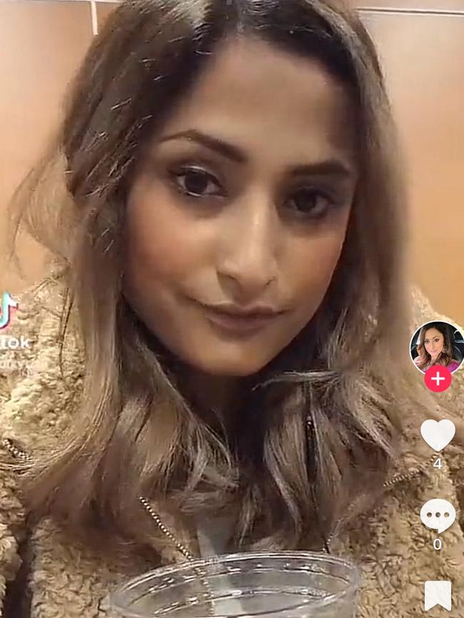 34e8bdc2bfc70d2d8bdeed3b656258d9 1 1