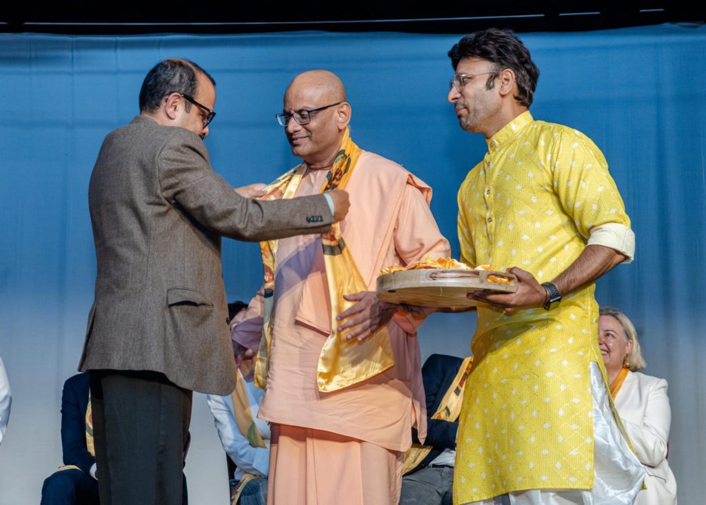 473573573 122117499770624310 8677964541899966758 n 42