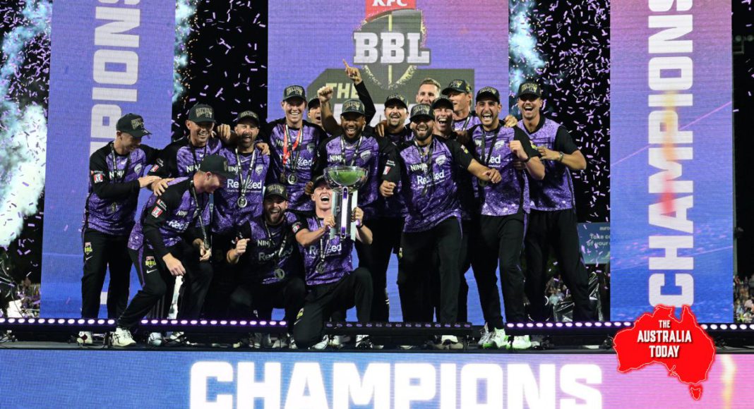 #BBL14 champions, The Hobart Hurricanes; Image Source- BBL