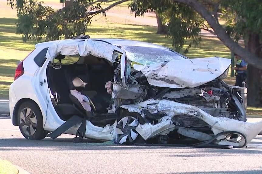 88222449 1740457838605428 r 8