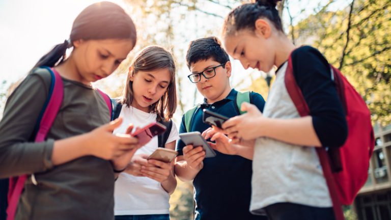 How can you tell if your child is ready for a smartphone? What are the alternatives?