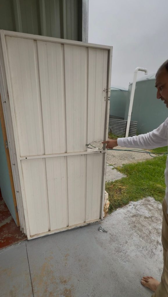 182a59d3 f7af 4d59 943d be4a8ef10937 47