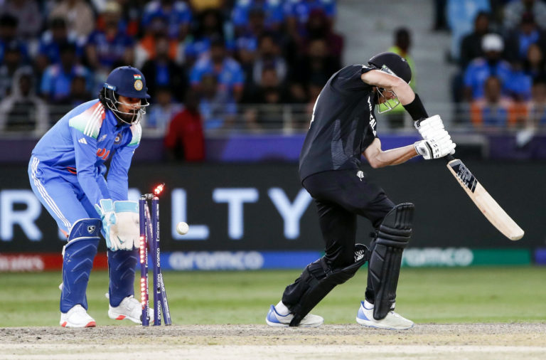 India clinch victory over New Zealand to semi-final face off with Australia in Champions Trophy