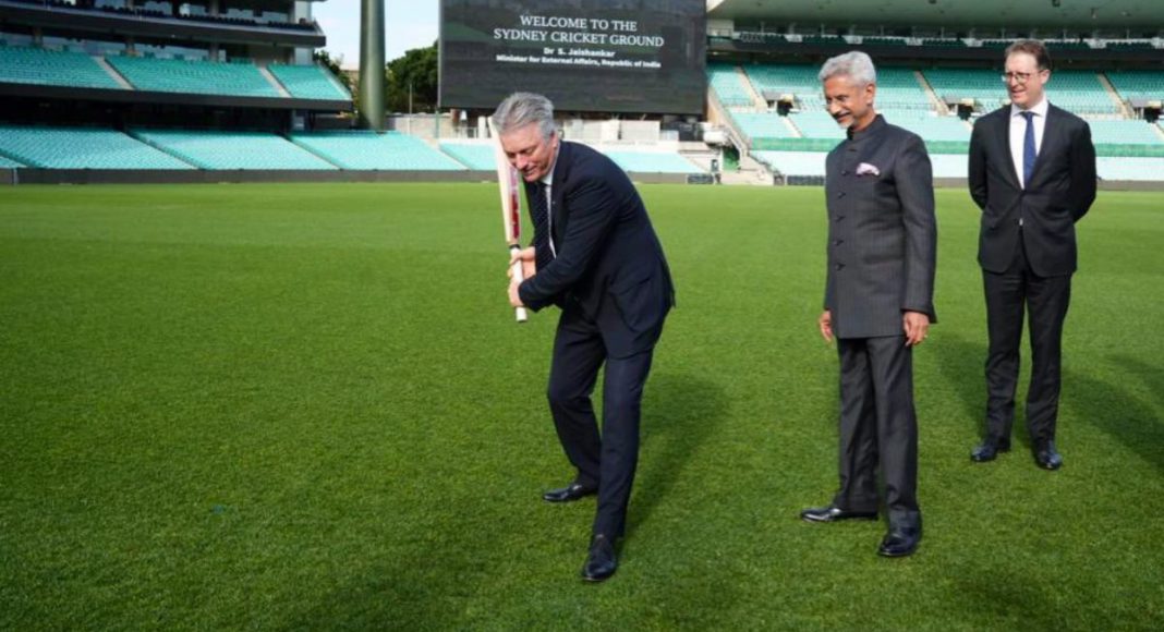 Steve Waugh with Indian EAM Dr S Jaishankar- Image - The Australia Today