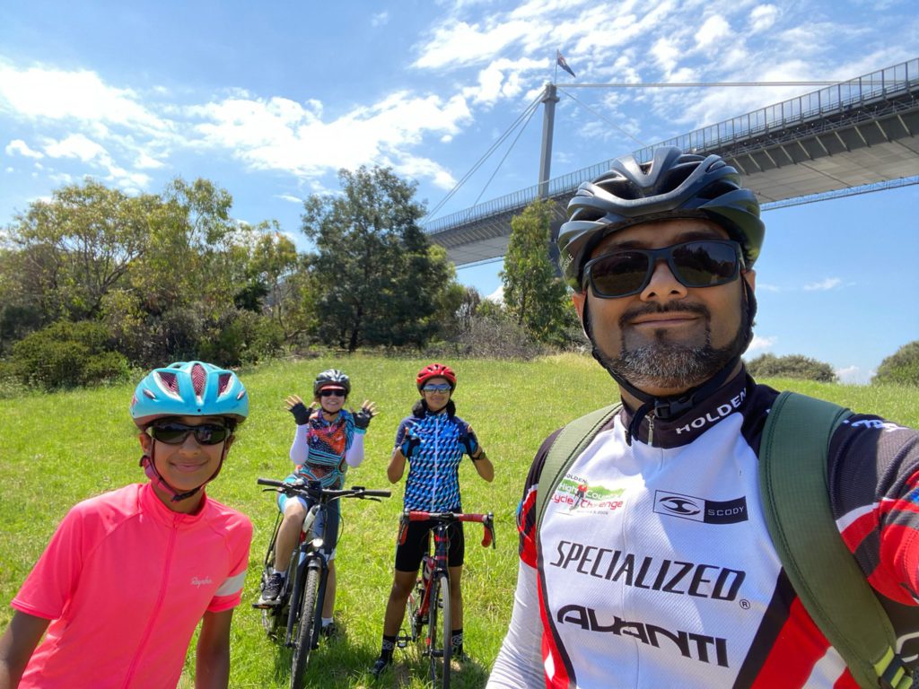 family Paravi Sonika Charvi Akshat 6