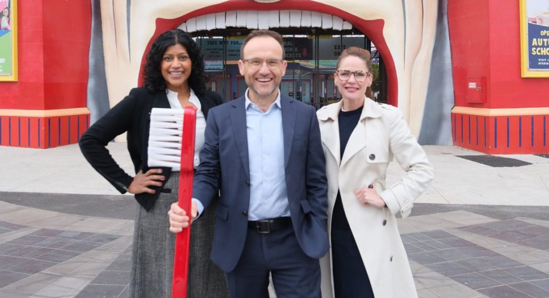 Image Source- X @adambandt