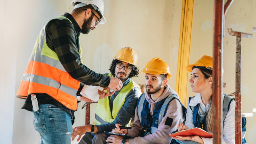 Tradies Centre1 Image Source CANVA 2