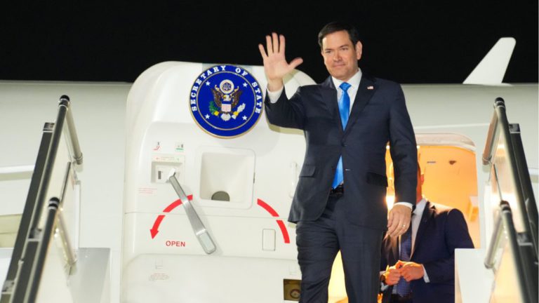 Trump freezes visas, targets Chinese and international students in education crackdown