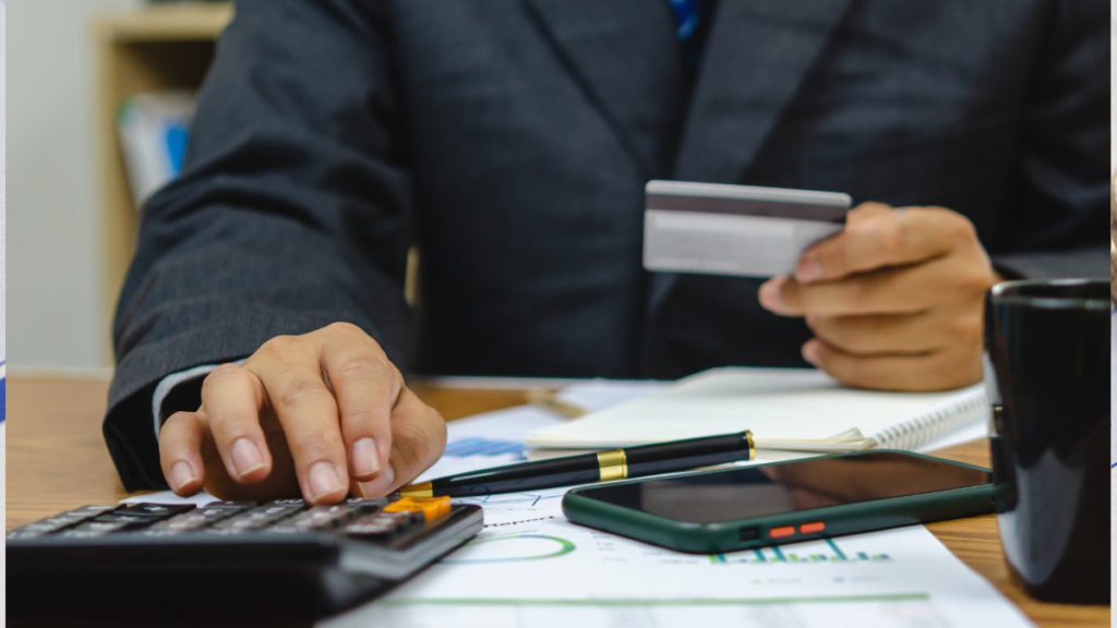 Soon, your boss will have to pay your wages and super at the same time. Here’s how everyone could benefit 6 Image Source: CANVA