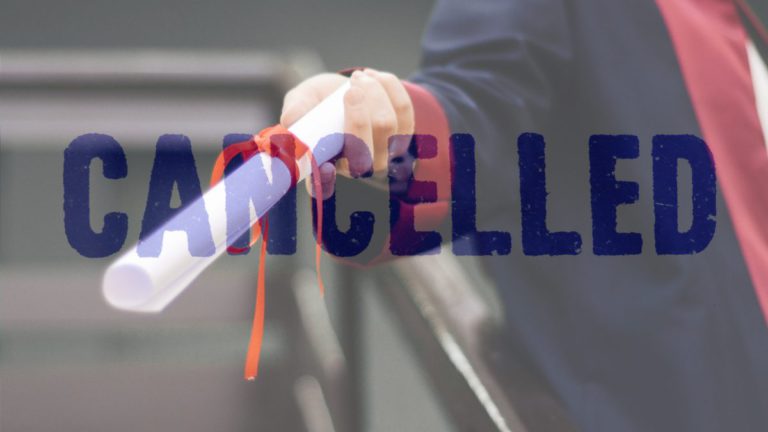 Thousands of international students face qualification loss after training provider shut down