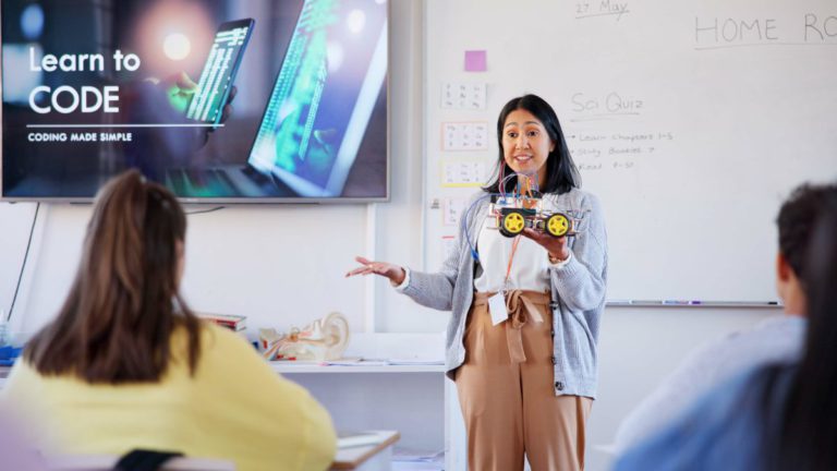 Nearly half of Aussie small businesses now using artificial intelligence