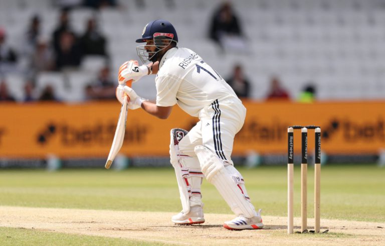 From domination to danger: India’s 364 all-out leaves them nervously hunting 10 wickets