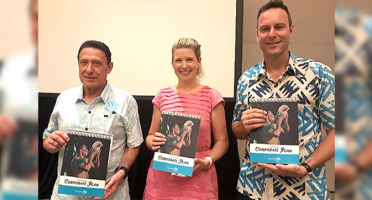 Tourism Fiji Chair Andre Viljoen PSDI Tourism Expert Sara Currie and Tourism Fiji CEO Brent Hill during the launch at the 750x403 1 3
