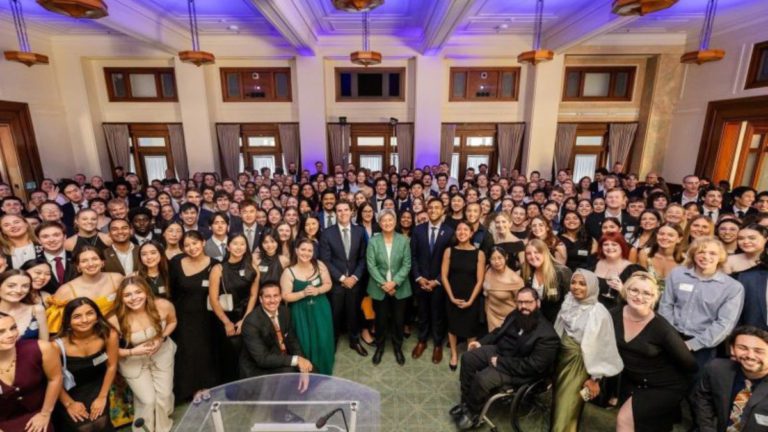 Next generation of Australians to gain stronger Asia literacy under New Colombo Plan reforms