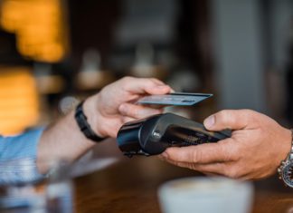 Small businesses rejoice: Reserve Bank plans to cap ‘EFTPOS’ fees to slash costs—find out how much you could keep Credit-Card-payment-Image-Source-CANVA