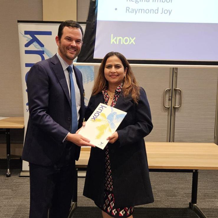 Ruchi Sharma awarded at Knox Council- Image Source- Supplied