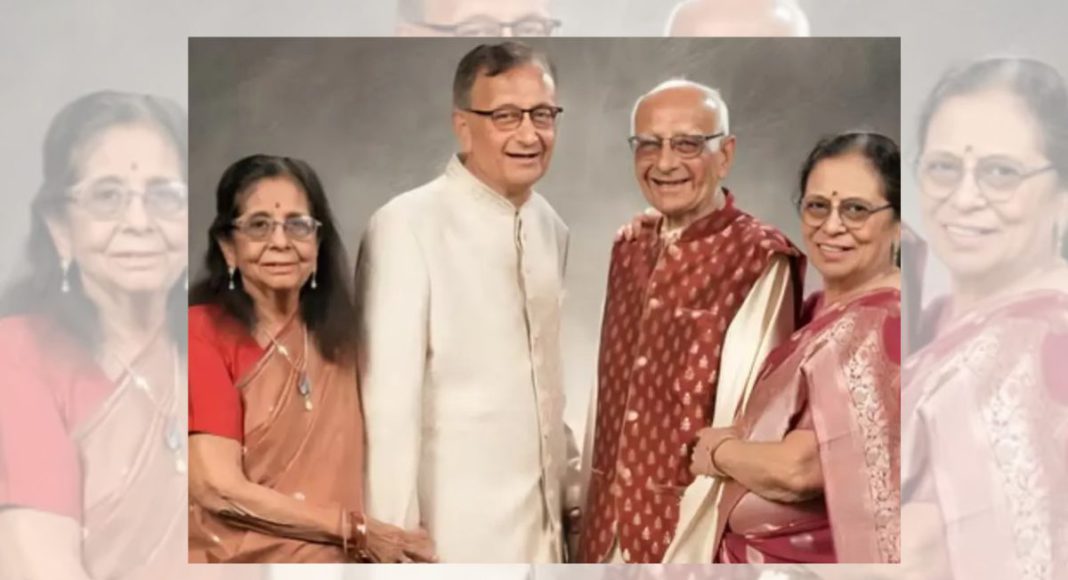 Image: Dr. Kishore Divan (89), Asha Divan (85), Shailesh Divan (86), and Gita Divan (84)
