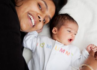 Mom and new born; Image Source: CANVA/The Australia Today