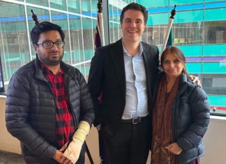 Saurabh Anand with Federal MP from Gellibrand and Special Envoy for Indian Ocean Affairs Tim Watts and his mother Nitin Anand (Image: The Australia Today)