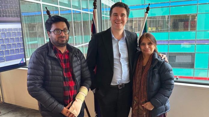 Saurabh Anand with Federal MP from Gellibrand and Special Envoy for Indian Ocean Affairs Tim Watts and his mother Nitin Anand (Image: The Australia Today) Saurabh Anand with Federal MP from Gellibrand and Special Envoy for Indian Ocean Affairs Tim Watts and his mother Nitin Anand (Image: The Australia Today)