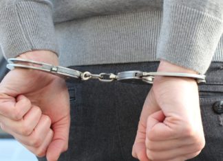 23-year-old taxi driver arrested and charged with theft after dragging passenger 60 metres