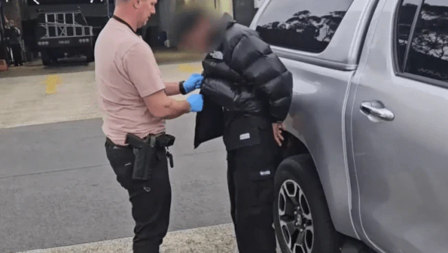 afc855525cb5ba34544733859f7e586b 1