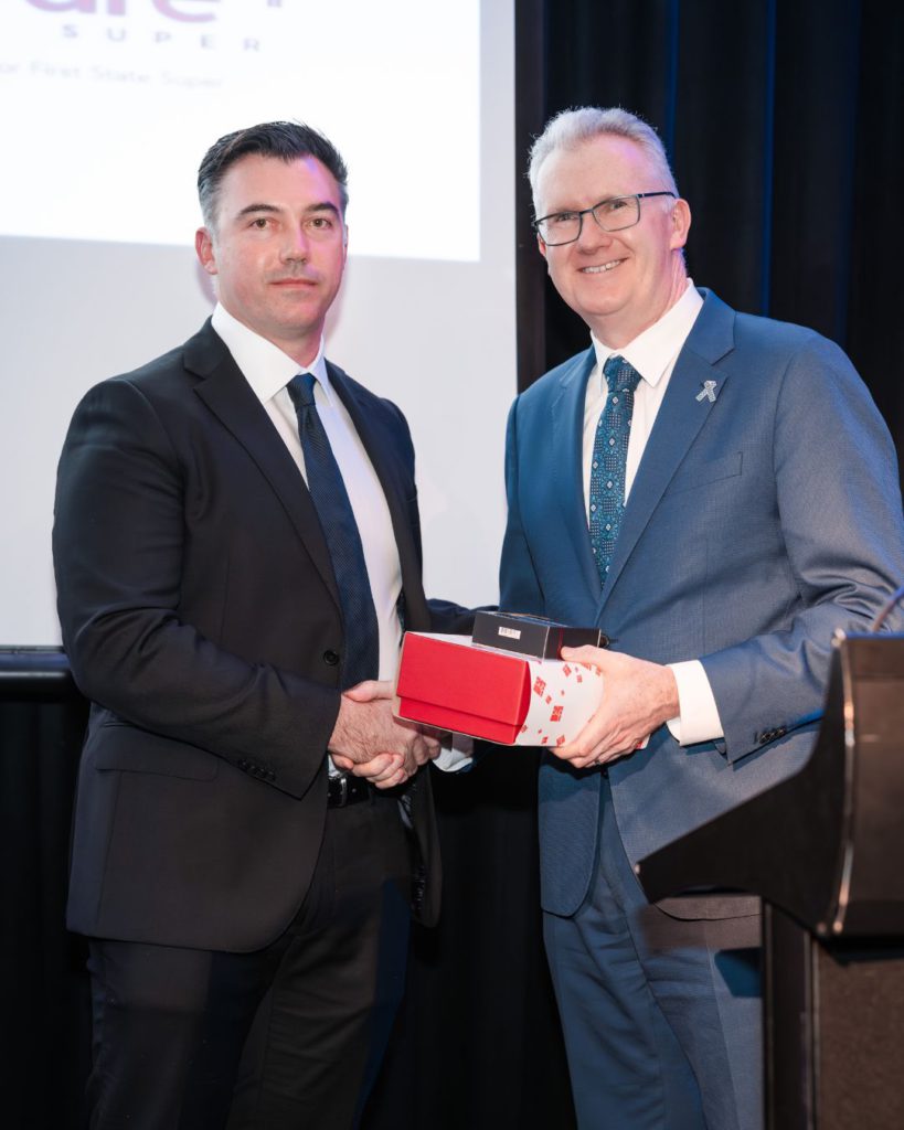 Two AFP officers honoured for bravery during Vanuatu earthquake rescue 2 542757898 1274259664740355 114812012989112436 n 2