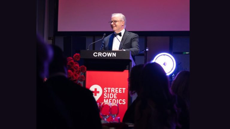 PM highlights vital healthcare work for homeless at Street Side Medics gala