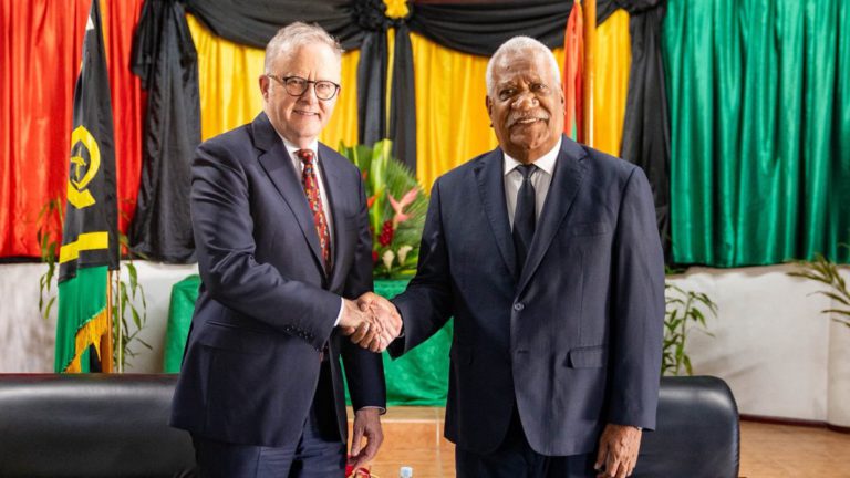 Albanese in Vanuatu to strengthen Pacific ties and push regional unity