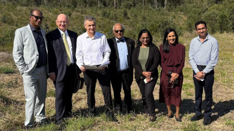 Asst. Minister Matt Thistlethwaite joins community leaders at site of $5.5 million ‘House of India’ in Greater Springfield