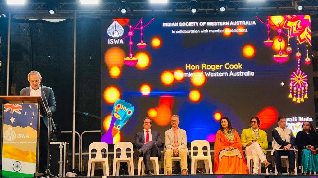 Bollywood Stars join Premier Roger Cook to celebrate Diwali Mela 2025 in Perth 5 559784163 2656014158081806 874962673531034963 n 5