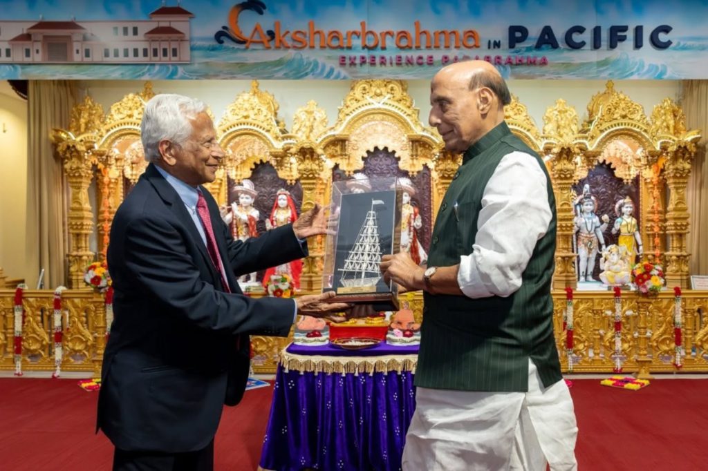 561652372 18023795372757389 5891499588488504928 n 3