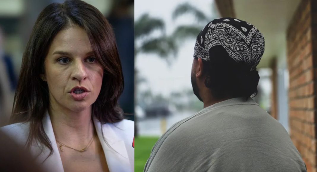 Image: NZ Immigration Minister Erica Stanford and Navjot Singh (Source: RNZ)