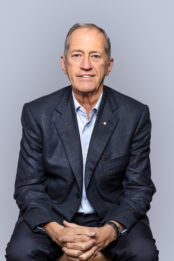 Peter Brukner bio 53